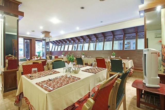 Апартаменты Karthika Residency Коччи Экстерьер фото